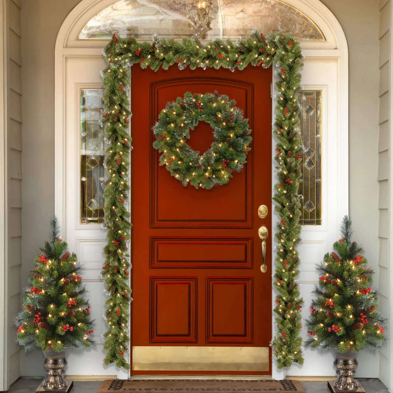 Clearance 4 ft. Pre-Lit Crestwood Spruce Tree with Clear Lights Entrance|Pre-Lit