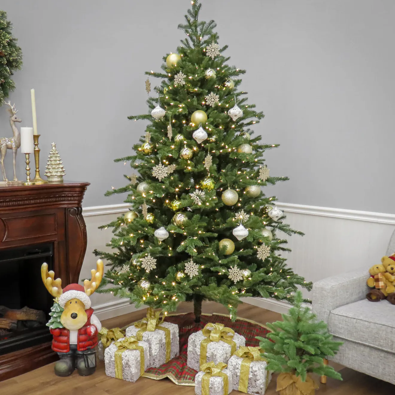 Sale 10 ft. Pre-Lit Douglas Fir Hinged Tree with Warm White LED Lights Pre-Lit|Full