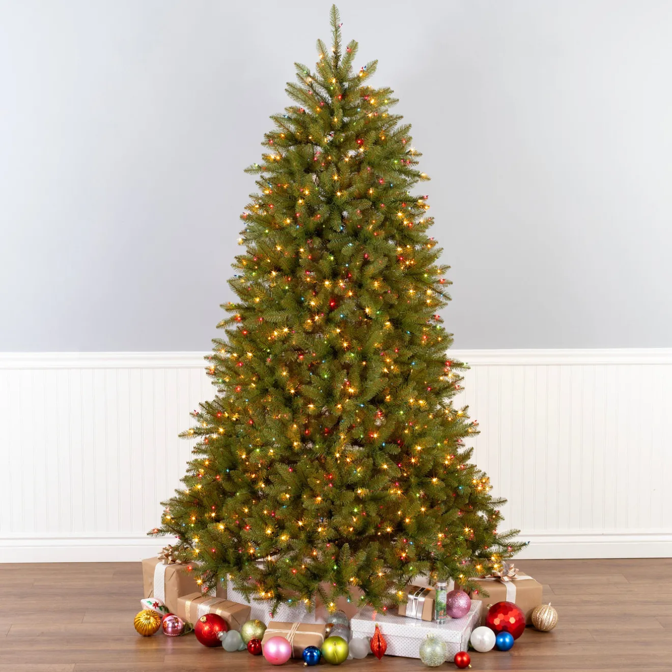7.5 ft. Pre-Lit Dunhill Fir Tree with Multicolor, Clear Spectrum Lights Full|7 To 7.5 Feet