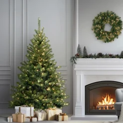 Clearance 6 ft. Pre-Lit Kincaid Spruce Tree with Clear Lights Full|Pre-Lit