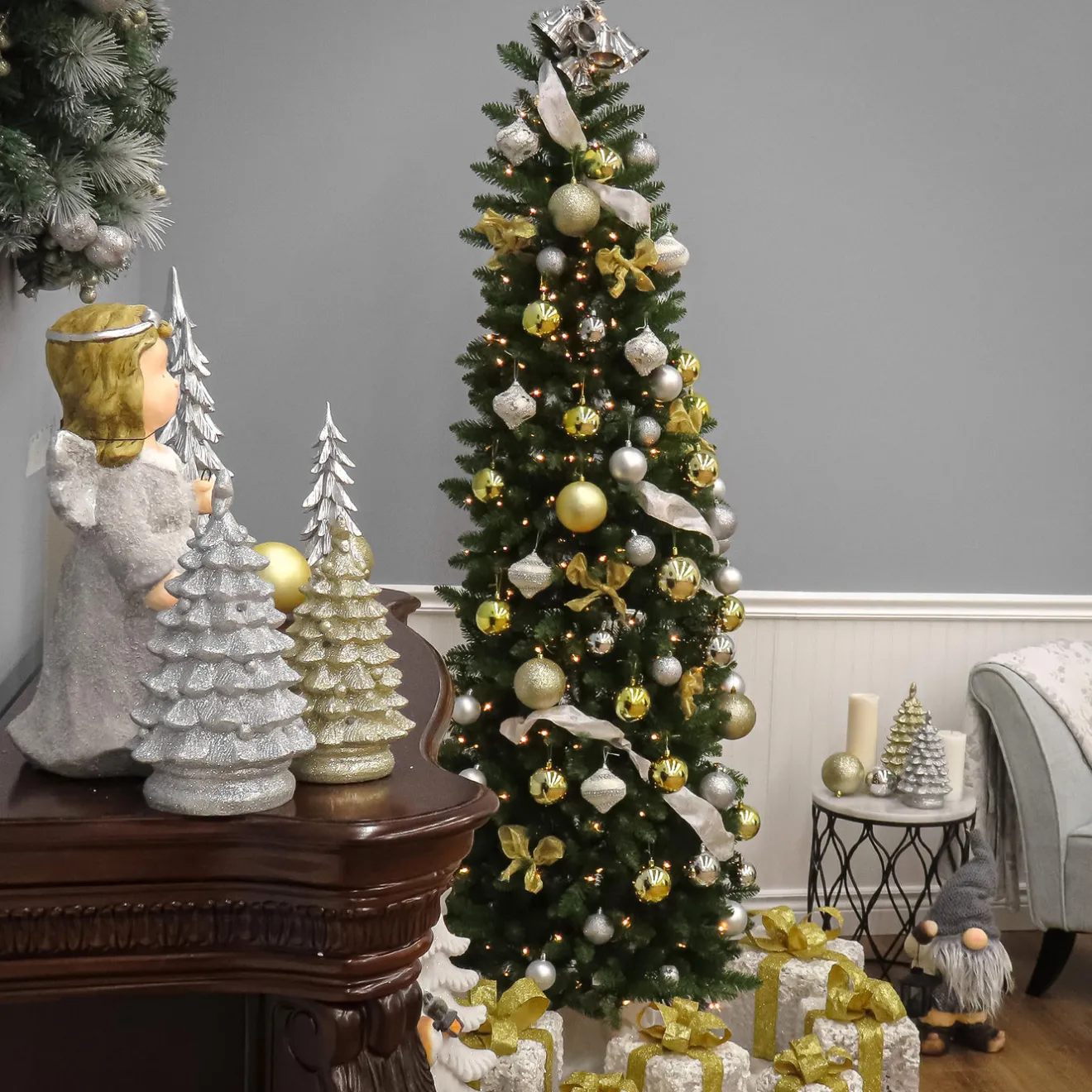 Discount 9 ft. Pre-Lit Kingswood Fir Pencil Tree with Clear Lights Pencil Slim|Pre-Lit