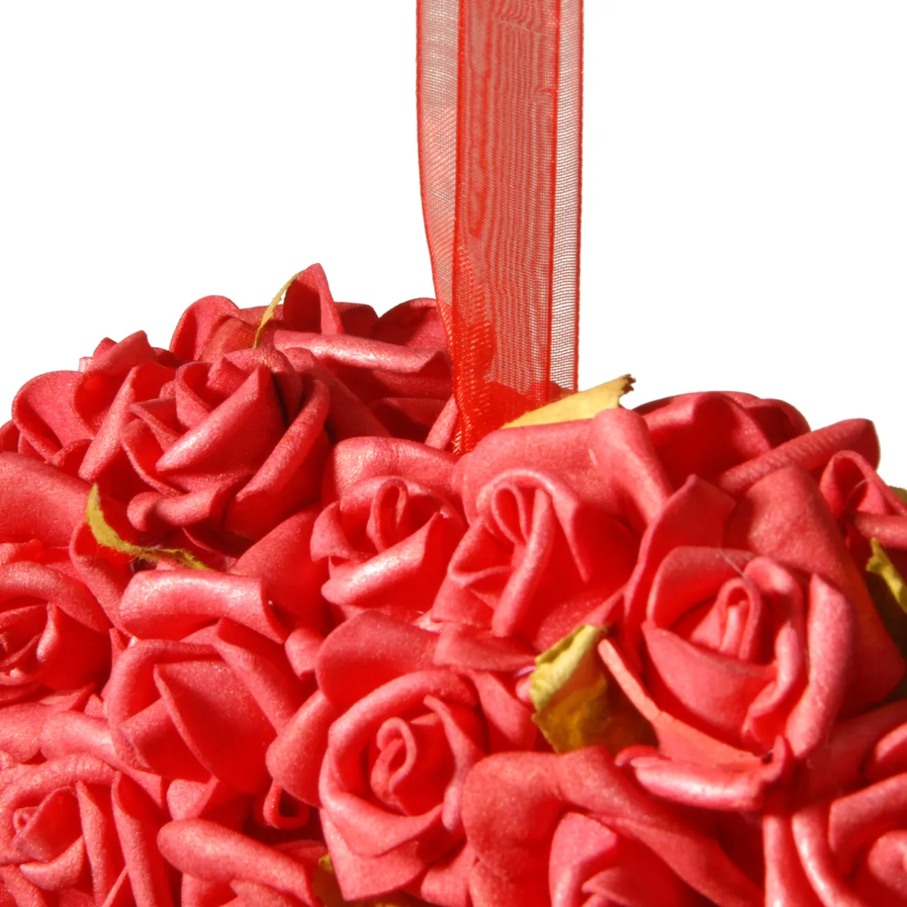 Online 7 in. Floral Red Roses Heart Wreaths