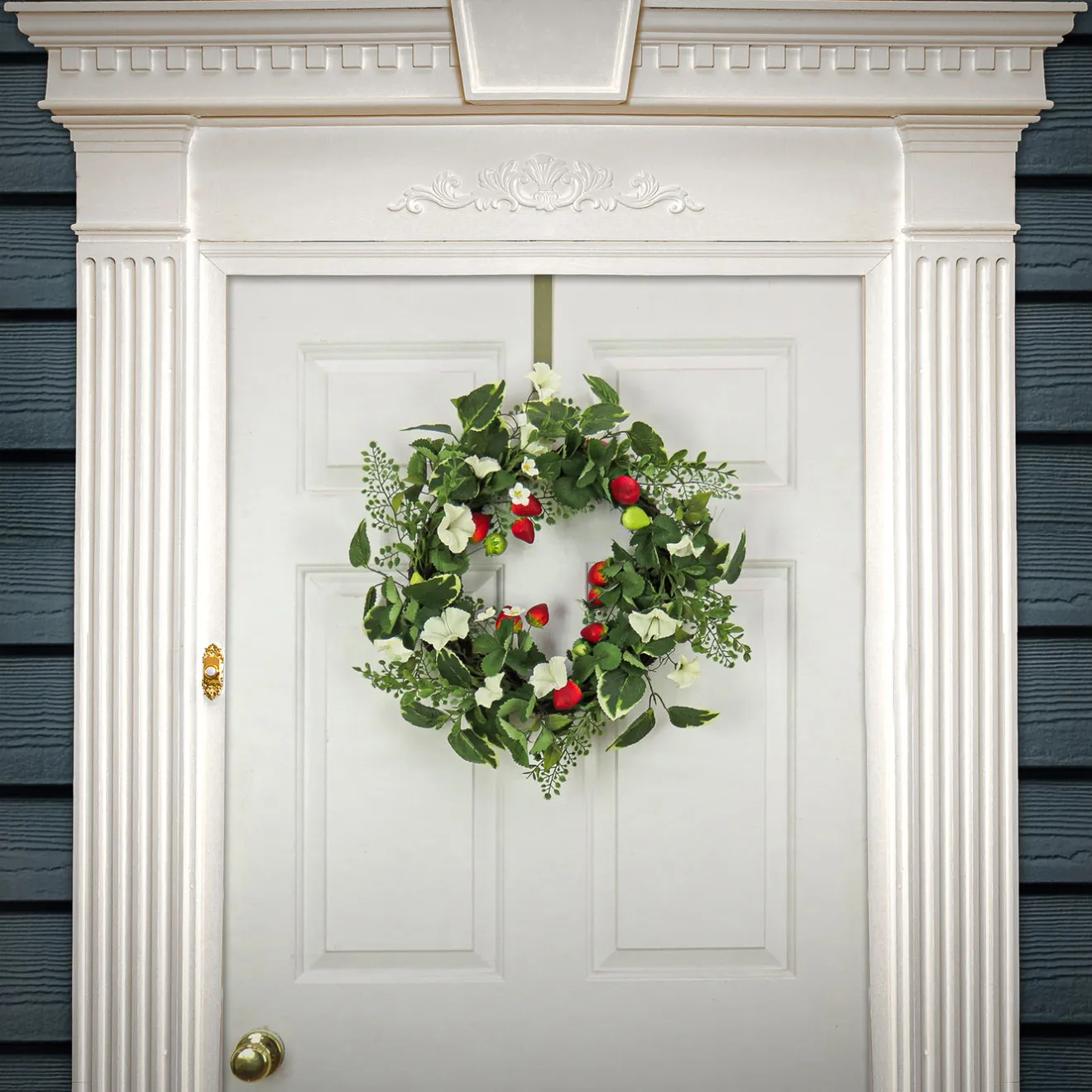 Hot 22 in. Spring Wreath with Strawberries, Petunia Blooms, and Leafy Greens Wreaths