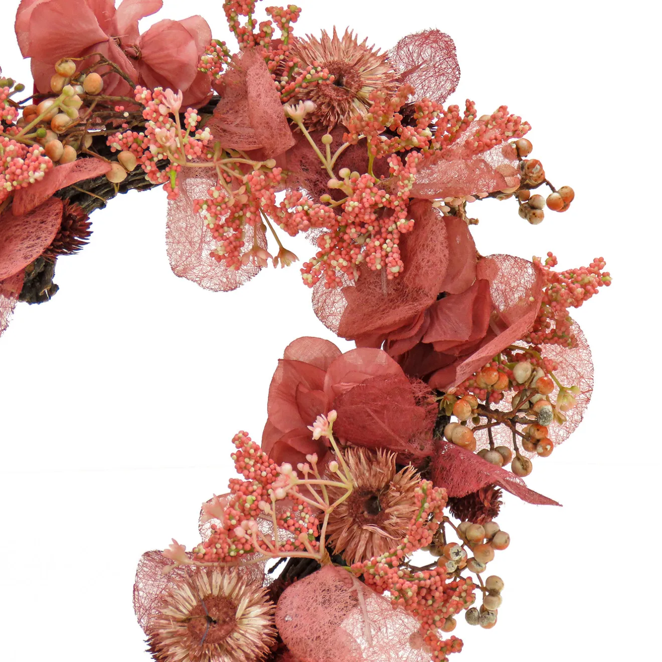 Outlet 16 in. Valentine's Flower Blooms Floral Heart Wreath Wreaths